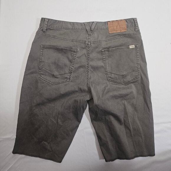 Vans custom shorts 34 waist - Picture 5 of 8